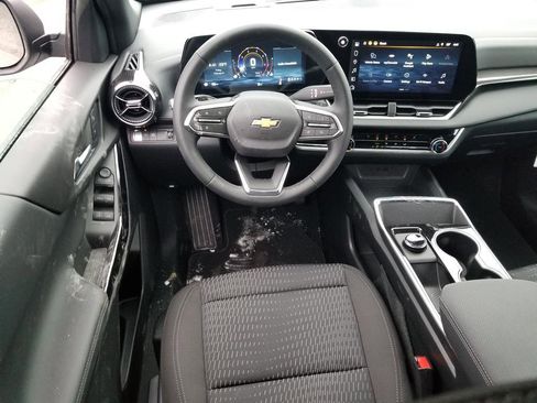 New 2026 Chevrolet Equinox LT image 21