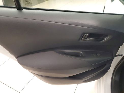 Used 2025 Toyota Corolla LE image 13