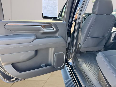 Used 2025 Chevrolet Silverado 2500 LT w/ Trail Boss Package AWD/4WD image 30