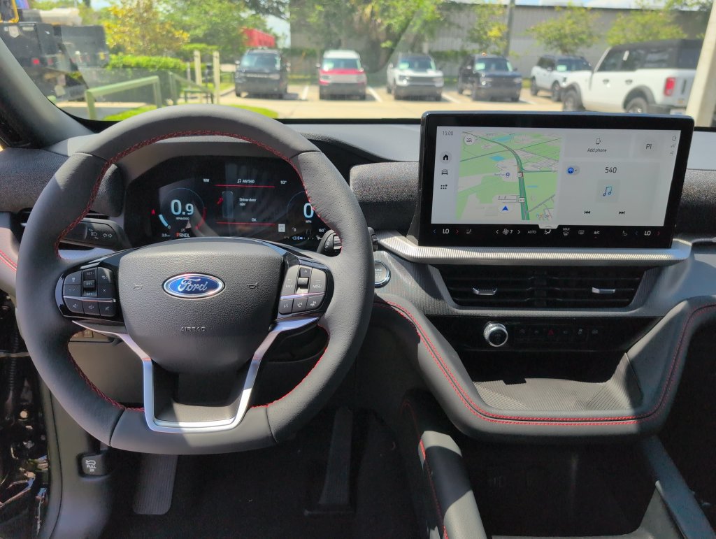 New 2026 Ford Explorer ST-Line w/ ST-Line Street Pack RWD image 19
