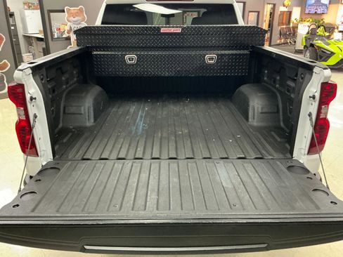 Used 2023 Chevrolet Silverado 1500 W/T w/ Trailering Package image 13