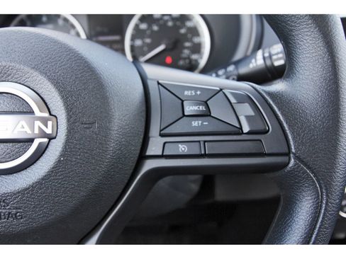 Certified 2025 Nissan Kicks Play S FWD image 17