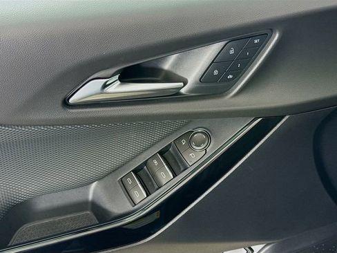 New 2026 Chevrolet Equinox RS w/ Convenience Package III FWD image 19