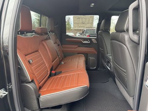 New 2026 GMC Sierra 1500 Denali Ultimate image 12