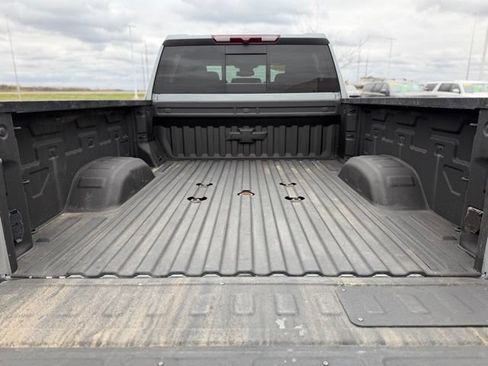 Used 2024 Chevrolet Silverado 2500 LTZ w/ LTZ Plus Package AWD/4WD image 15