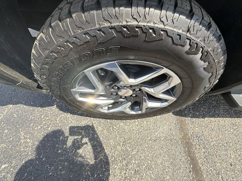 Certified 2024 GMC Sierra 1500 SLT w/ SLT Premium Plus Package image 40