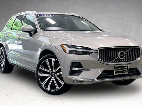 Used 2023 Volvo XC60 B6 Ultimate w/ Climate Package AWD/4WD image 3