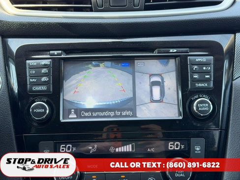 Used 2016 Nissan Rogue SL w/ SL Premium Package AWD/4WD image 12