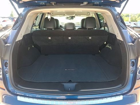 Used 2022 Nissan Murano SV AWD/4WD image 28