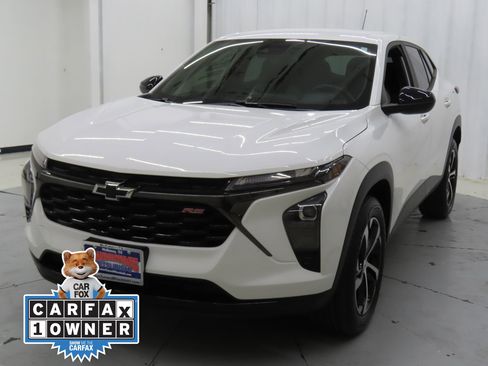 Used 2024 Chevrolet Trax RS w/ Driver Confidence Package image 7