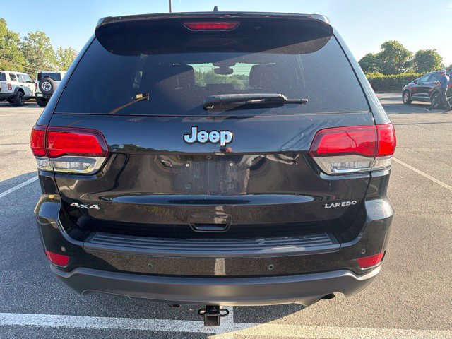 Used 2022 Jeep Grand Cherokee Laredo X AWD/4WD image 6