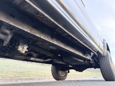 Used 2004 Toyota Tacoma Limited image 24