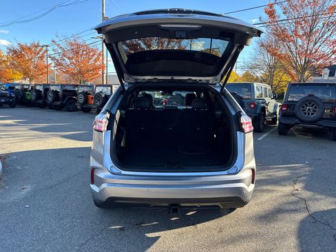 Used 2024 Ford Edge ST-Line w/ Class II Trailer Tow Package image 39