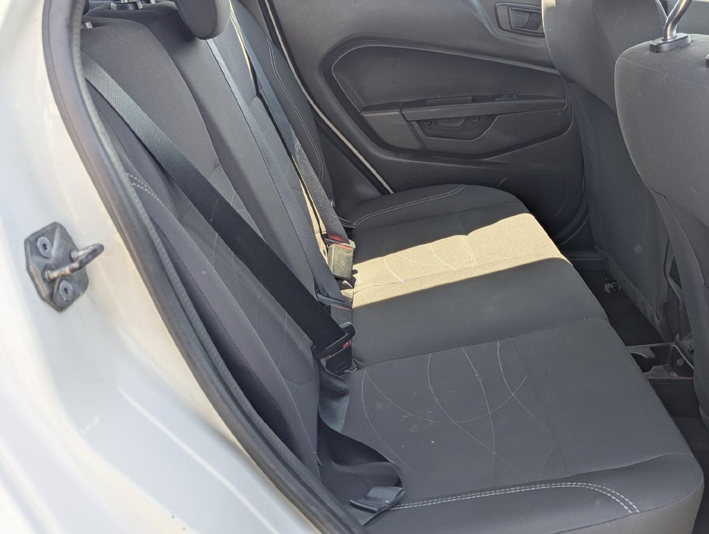 Used 2018 Ford Fiesta SE FWD image 23