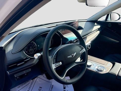 Used 2024 Genesis G80 image 26