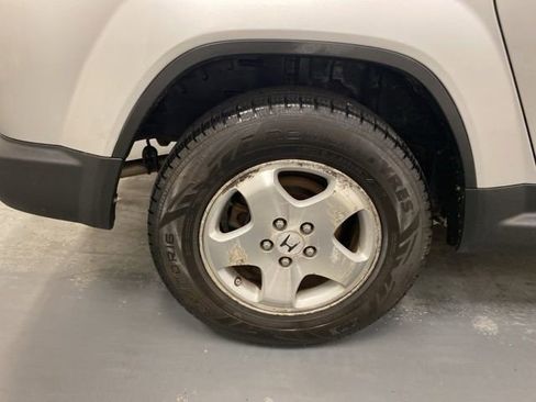 Used 2011 Honda Element LX image 25