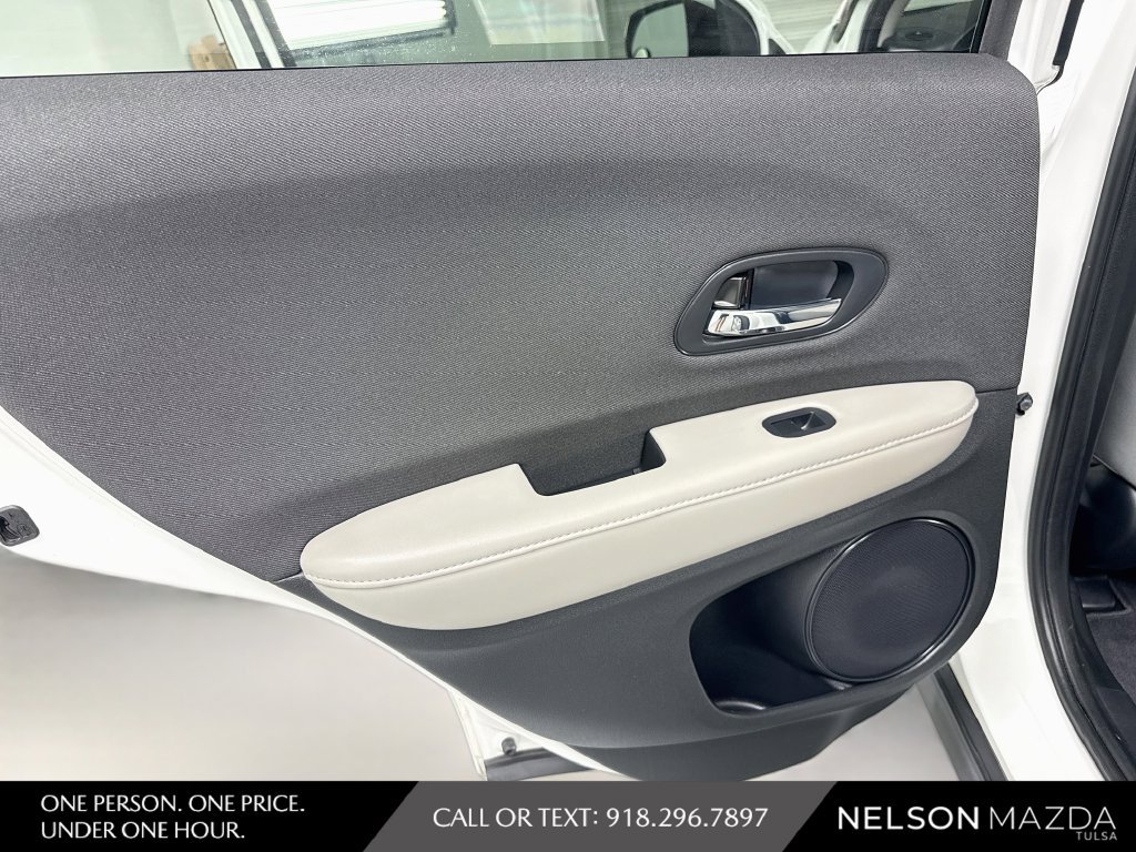 Used 2022 Honda HR-V LX image 33
