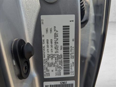 Used 2024 Toyota Tundra Limited w/ Power Package image 17