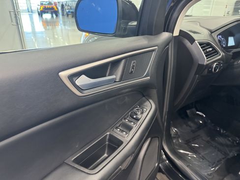 Certified 2024 Ford Edge SEL image 16