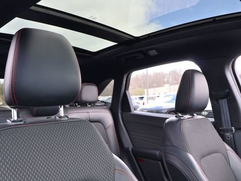 Used 2024 Ford Escape ST-Line w/ Tech Pack #1 image 17