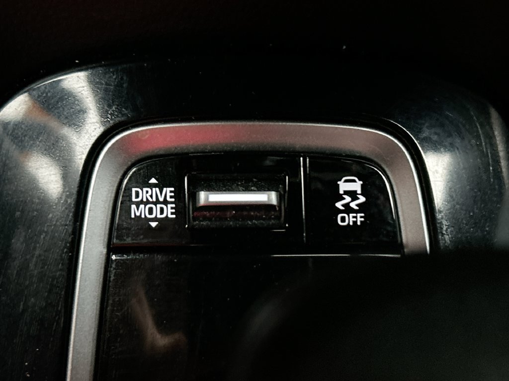 Used 2024 Toyota Corolla SE FWD image 33