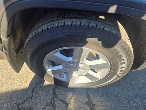 Used 2011 Honda Element EX image 29