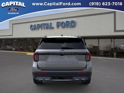 New 2026 Ford Explorer Active w/ Active Comfort Package AWD/4WD image 5