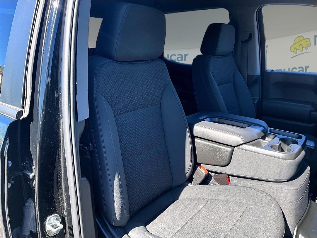 Used 2022 Chevrolet Silverado 1500 Custom AWD/4WD image 11