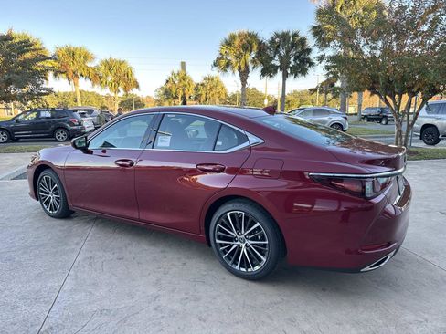 New 2025 Lexus ES 350 w/ Premium Package image 5