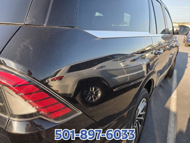 Certified 2025 Lincoln Navigator Reserve AWD/4WD image 7