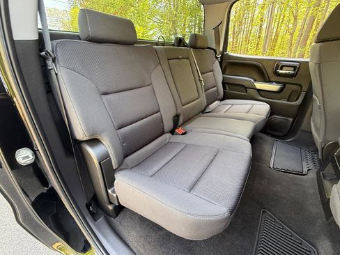 Used 2018 Chevrolet Silverado 1500 LT w/ All Star Edition AWD/4WD image 27