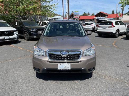 Used 2016 Subaru Forester 2.5i Premium AWD/4WD image 8