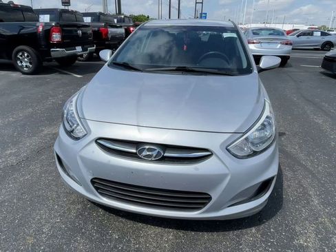 Used 2016 Hyundai Accent SE FWD image 5