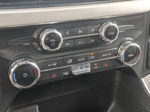Used 2022 Ford F150 XLT w/ Equipment Group 302A High AWD/4WD image 24