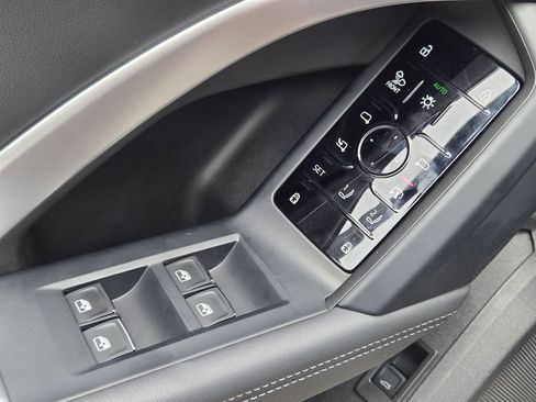 Certified 2025 Audi Q5 Premium Plus AWD/4WD image 30