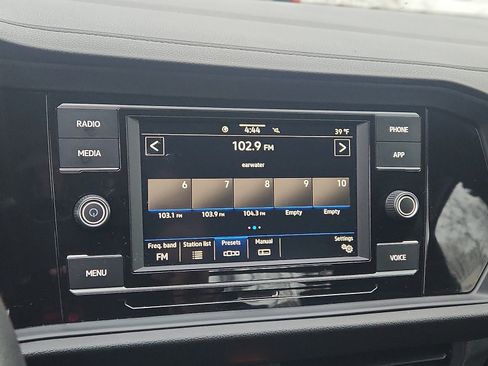 Used 2021 Volkswagen Jetta S w/ Driver Assistance Package image 16