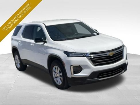 Certified 2023 Chevrolet Traverse LS FWD image 5