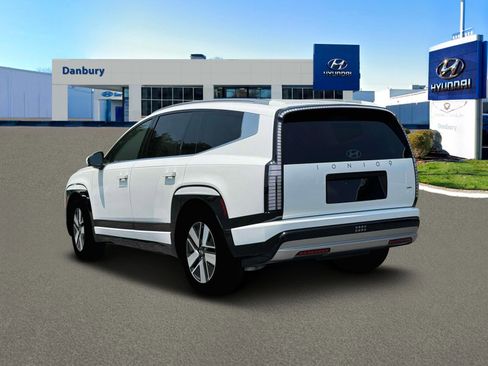 New 2026 Hyundai Ioniq 9 SEL image 5