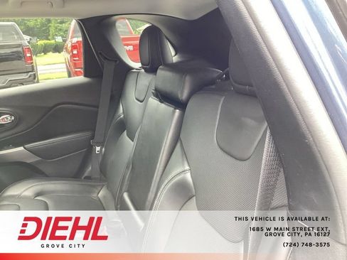 Used 2020 Jeep Cherokee Latitude Lux w/ Quick Order Package 26H Lux AWD/4WD image 10
