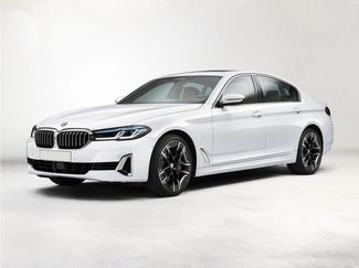 Used 2022 BMW 540i xDrive w/ M Sport Package AWD/4WD video 1