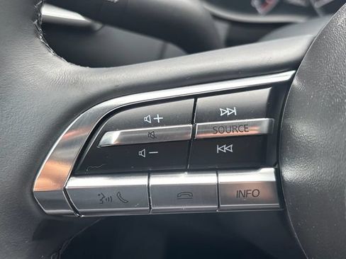 Certified 2025 MAZDA CX-50 AWD 2.5 S w/ Premium Package image 18