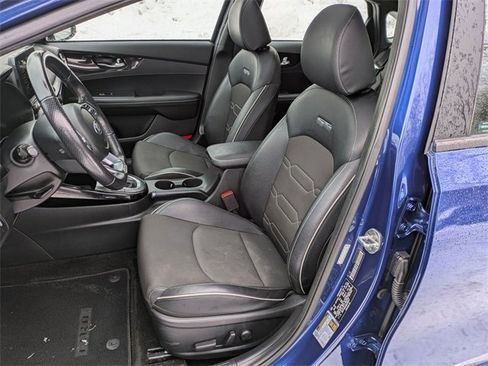 Used 2021 Kia Forte GT-Line w/ GT-Line Premium Package image 7