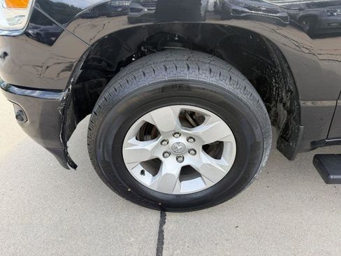 Used 2023 RAM 1500 Big Horn AWD/4WD image 18
