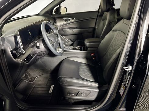 Certified 2025 Kia Sportage X-Line AWD/4WD image 12