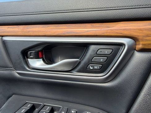 Used 2019 Honda CR-V EX-L image 18