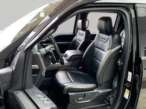 Used 2018 Ford F150 Raptor w/ Equipment Group 802A Luxury AWD/4WD image 15