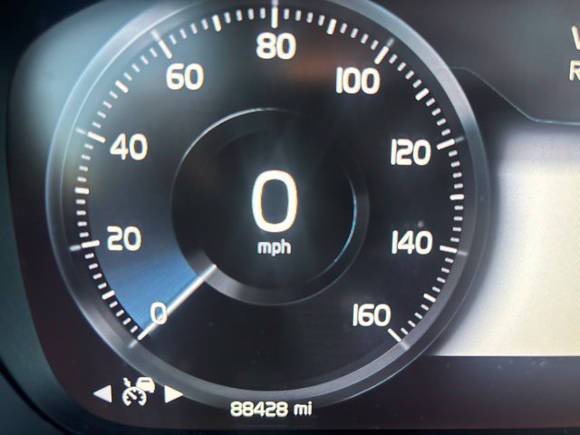 Used 2018 Volvo XC90 T6 Inscription w/ Convenience Package AWD/4WD image 11