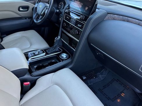 Used 2024 INFINITI QX80 Premium Select w/ Cargo Package AWD/4WD image 14