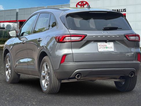 Used 2025 Ford Escape ST-Line AWD/4WD image 6