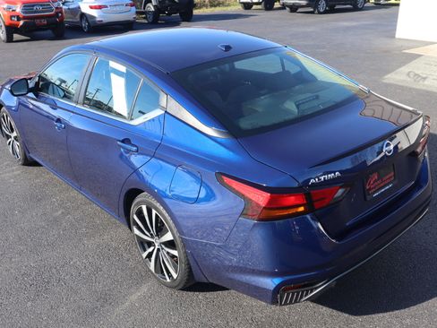 Used 2019 Nissan Altima 2.5 SR image 13